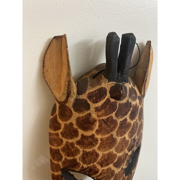 VINTAGE HAND CARVED WOOD GIRAFFE HEAD TRIBAL MASK WALL ART Approximately 15” - Picture 6 of 16
